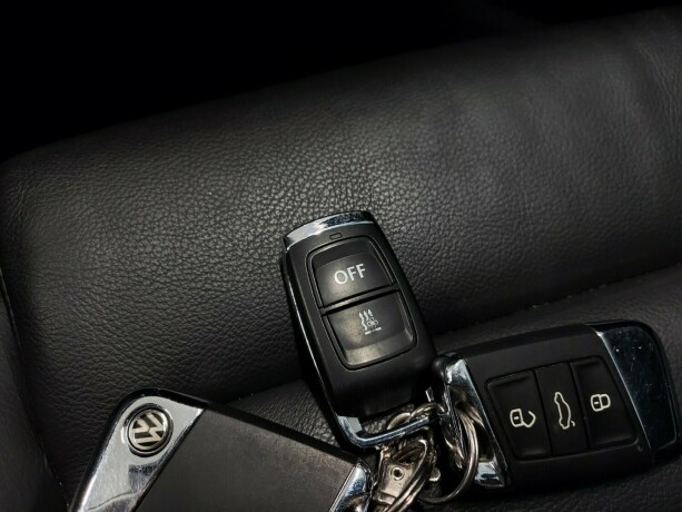 volkswagen-passat-alltrack-diesel-2019-big-44