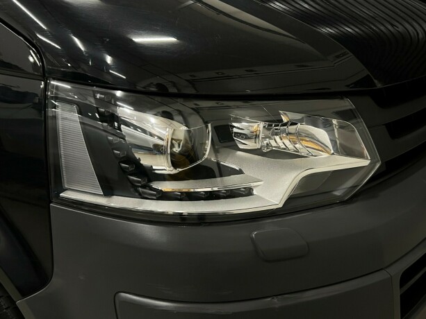 volkswagen-transporter-diesel-2013-big-3