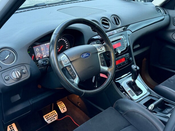 ford-s-max-diesel-2011-big-6