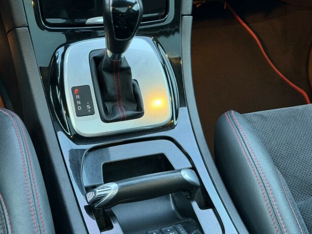 ford-s-max-diesel-2011-big-10