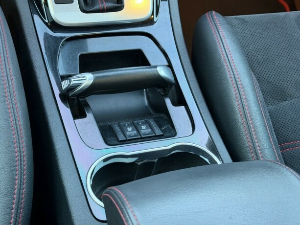 ford-s-max-diesel-2011-big-11