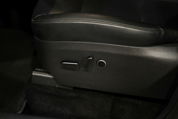 tesla-model-y-elektrisitet-2024-big-24