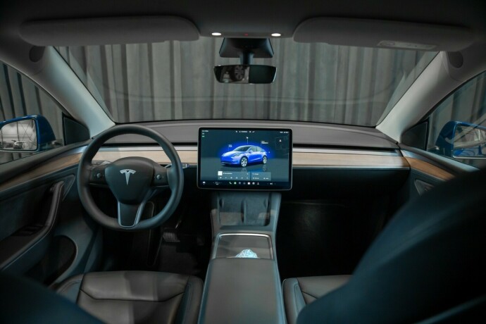 tesla-model-y-elektrisitet-2024-big-31