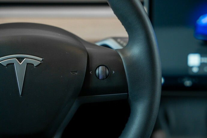 tesla-model-y-elektrisitet-2024-big-29