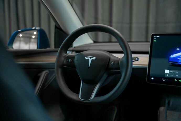 tesla-model-y-elektrisitet-2024-big-26