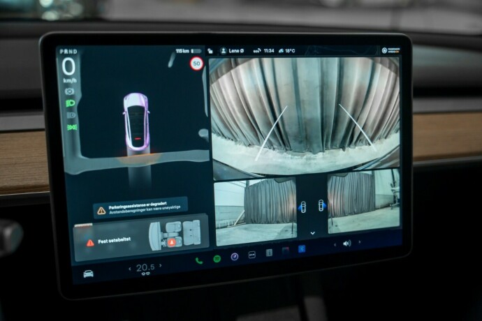 tesla-model-y-elektrisitet-2024-big-45