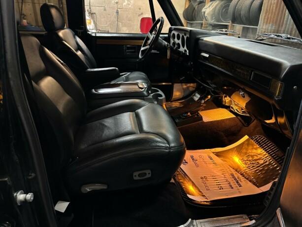 chevrolet-silverado-diesel-1988-big-31
