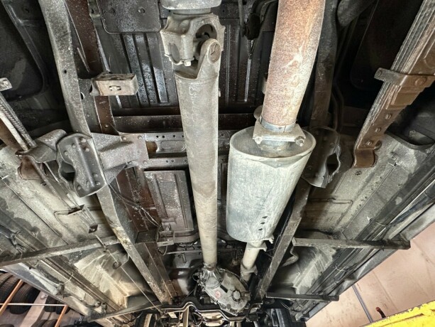 chevrolet-silverado-diesel-1988-big-56
