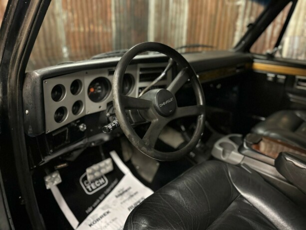 chevrolet-silverado-diesel-1988-big-19
