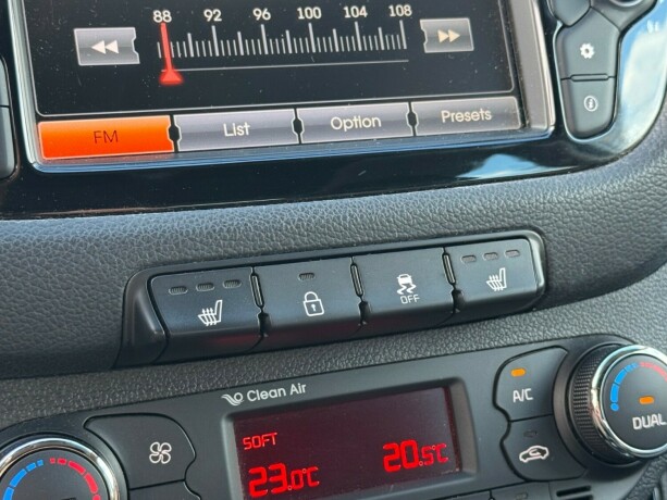 kia-cee039d-bensin-2013-big-31