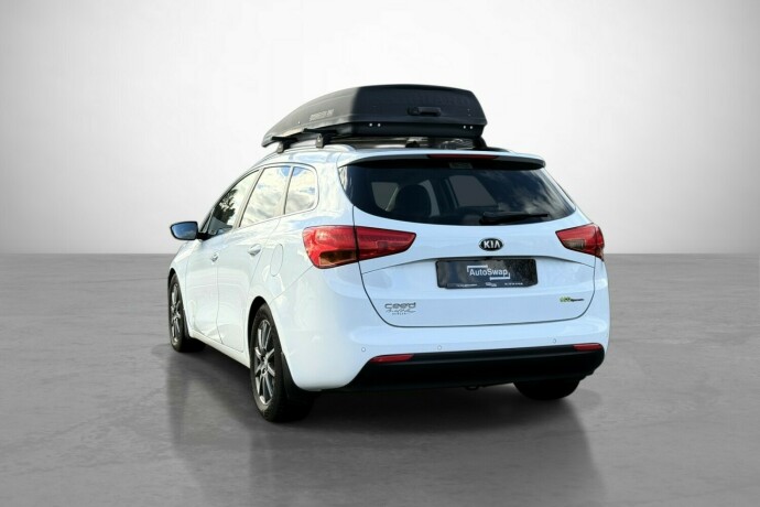 kia-cee039d-bensin-2013-big-10