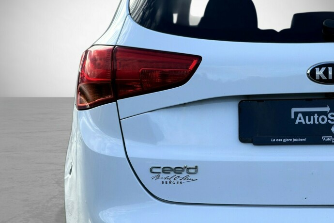 kia-cee039d-bensin-2013-big-13