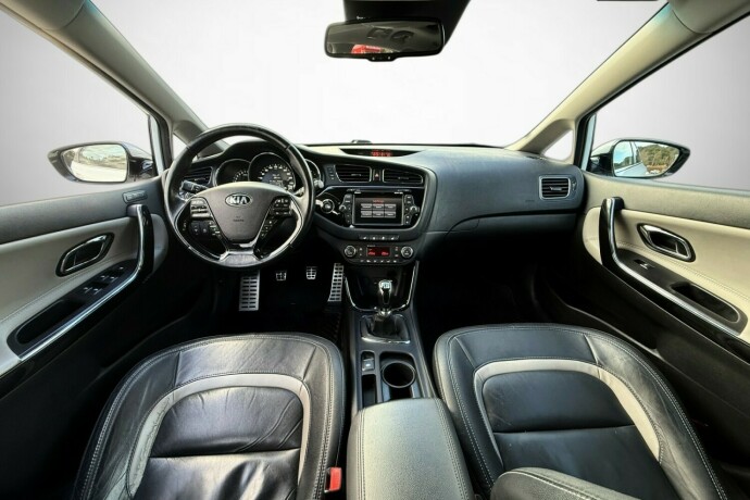 kia-cee039d-bensin-2013-big-40