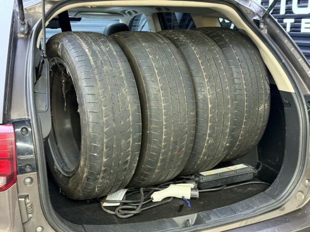 mitsubishi-outlander-elektrisitetbensin-2017-big-29