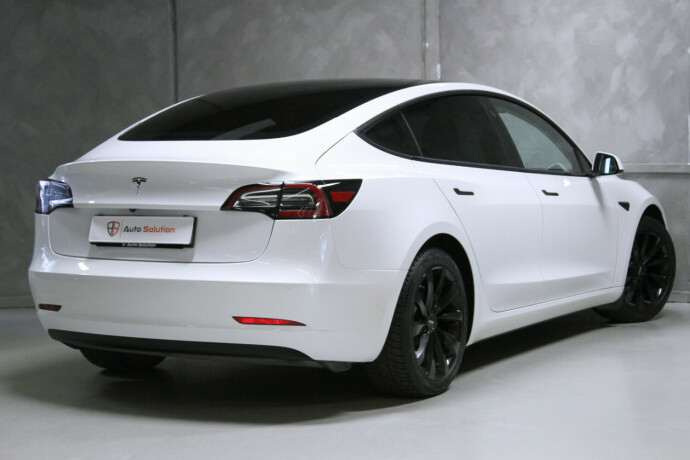 tesla-model-3-elektrisitet-2021-big-2