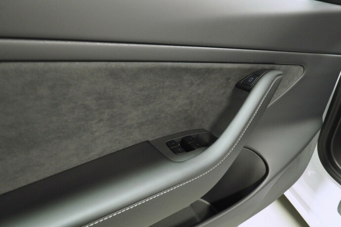 tesla-model-3-elektrisitet-2021-big-12