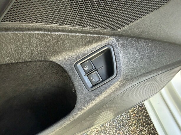 volkswagen-passat-elektrisitetbensin-2021-big-19