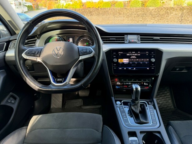 volkswagen-passat-elektrisitetbensin-2021-big-7