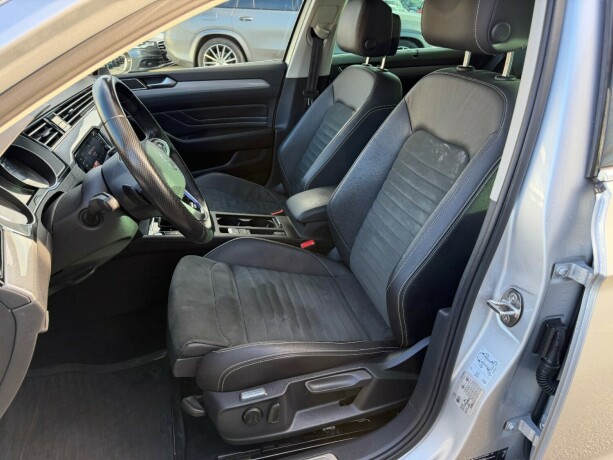 volkswagen-passat-elektrisitetbensin-2021-big-14