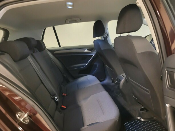 volkswagen-golf-elektrisitet-2018-big-17