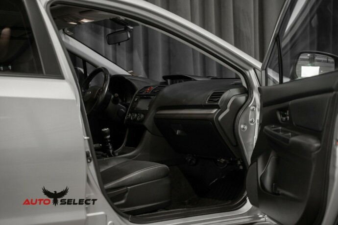 subaru-xv-diesel-2013-big-17