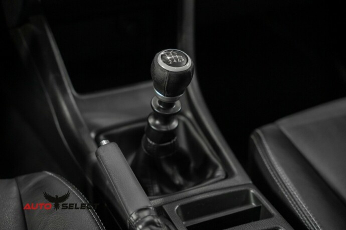 subaru-xv-diesel-2013-big-37