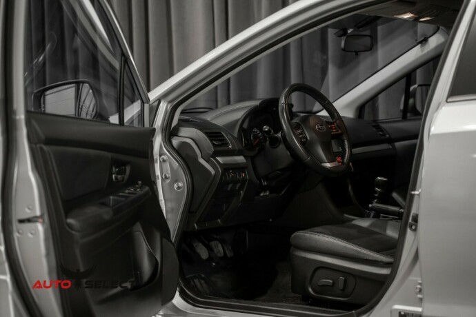 subaru-xv-diesel-2013-big-20