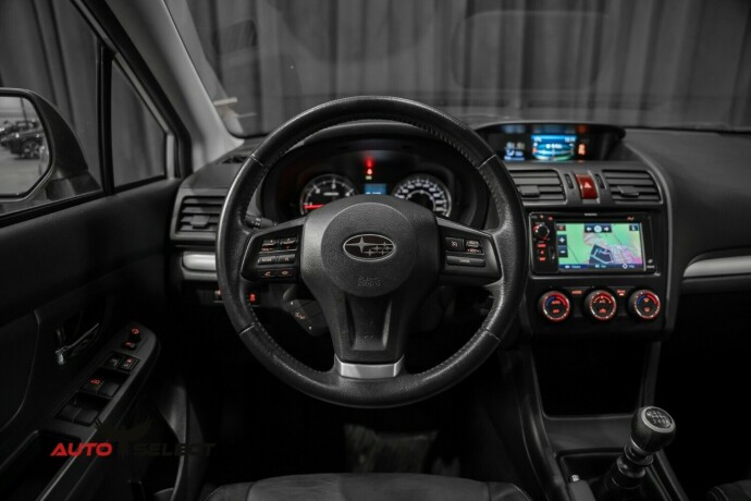 subaru-xv-diesel-2013-big-27