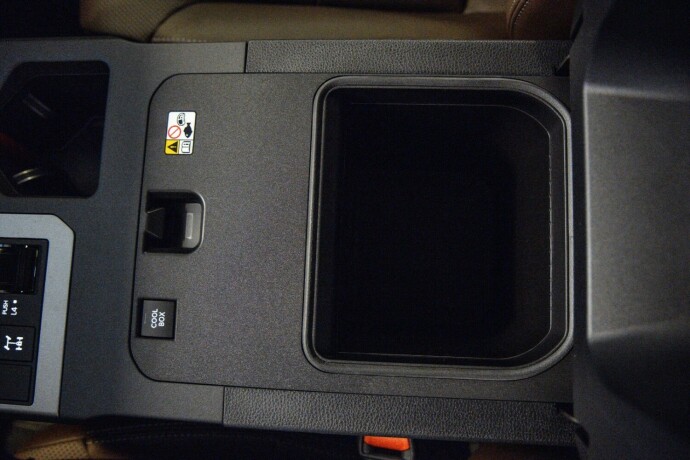 toyota-land-cruiser-diesel-2025-big-22