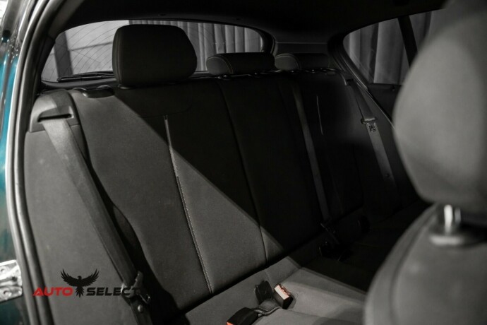 bmw-1-serie-diesel-2011-big-13