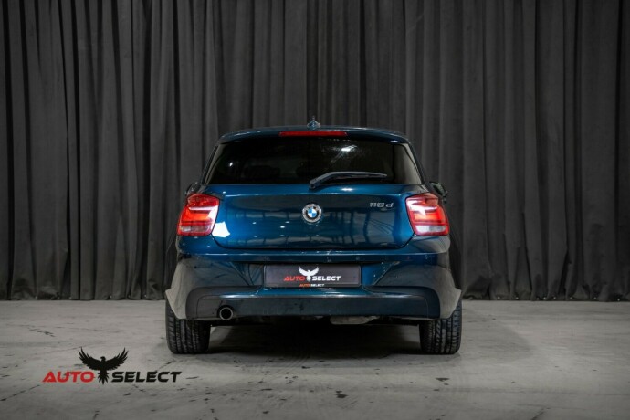 bmw-1-serie-diesel-2011-big-8