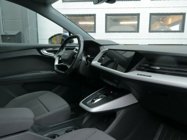audi-q4-e-tron-elektrisitet-2022-big-11