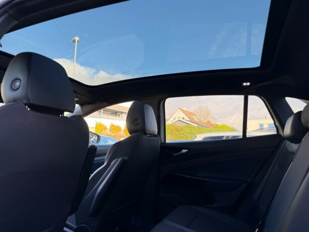 volkswagen-id4-gtx-elektrisitet-2022-big-15