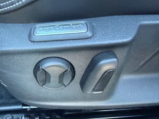 volkswagen-passat-diesel-2016-big-17