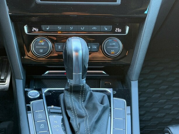 volkswagen-passat-diesel-2016-big-10