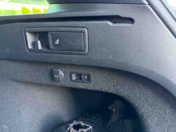 volkswagen-passat-diesel-2016-big-21