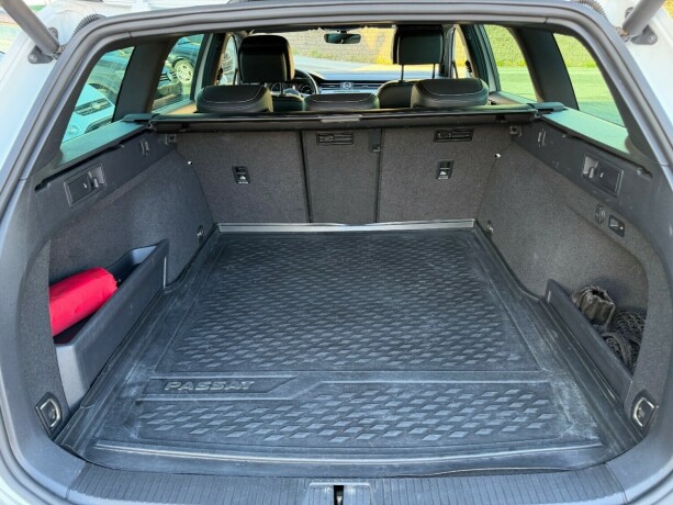 volkswagen-passat-diesel-2016-big-19