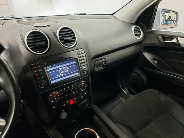 mercedes-benz-m-klasse-diesel-2011-big-42