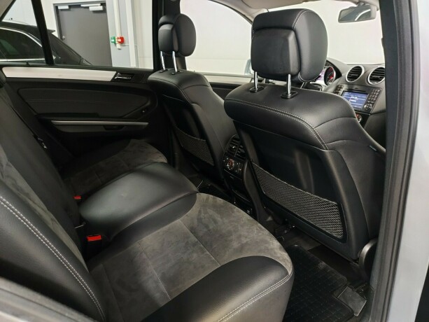 mercedes-benz-m-klasse-diesel-2011-big-22