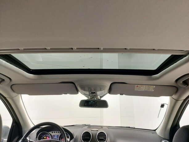 mercedes-benz-m-klasse-diesel-2011-big-26