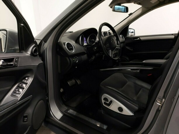 mercedes-benz-m-klasse-diesel-2011-big-16