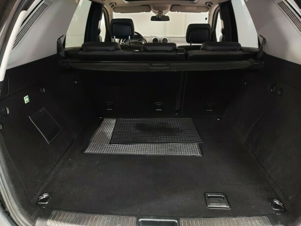 mercedes-benz-m-klasse-diesel-2011-big-28