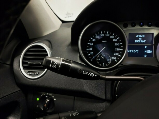 mercedes-benz-m-klasse-diesel-2011-big-37