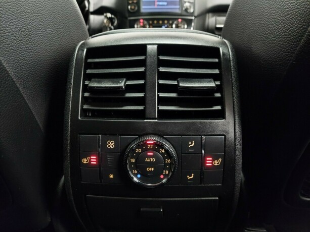 mercedes-benz-m-klasse-diesel-2011-big-24