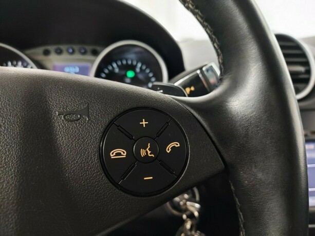 mercedes-benz-m-klasse-diesel-2011-big-35