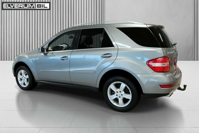 mercedes-benz-m-klasse-diesel-2011-big-4