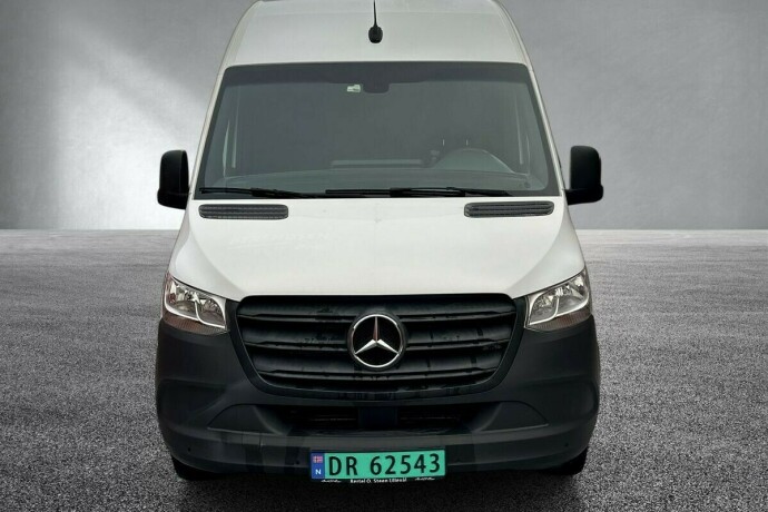 mercedes-benz-sprinter-diesel-2019-big-7