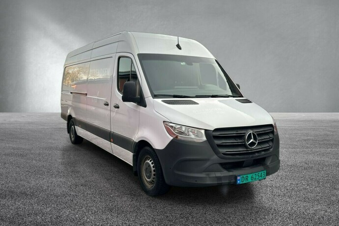 mercedes-benz-sprinter-diesel-2019-big-6