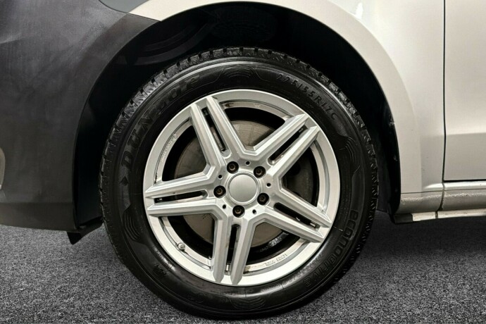 mercedes-benz-vito-diesel-2022-big-19