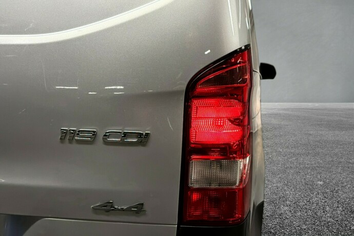 mercedes-benz-vito-diesel-2022-big-9